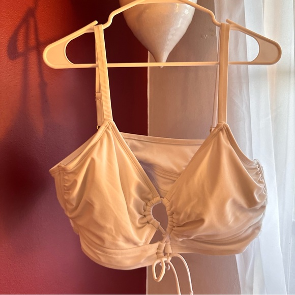 Bathing suit - Picture 4 of 4